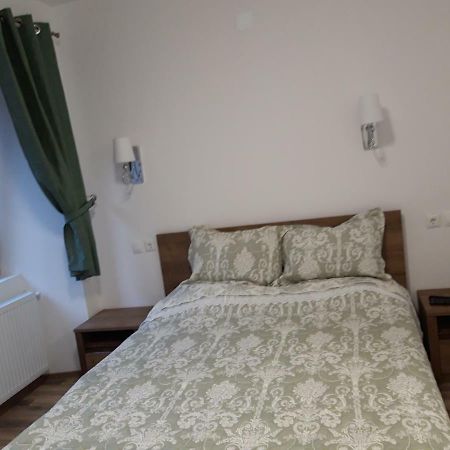 Sara House Apartment Bistrita  Bilik gambar