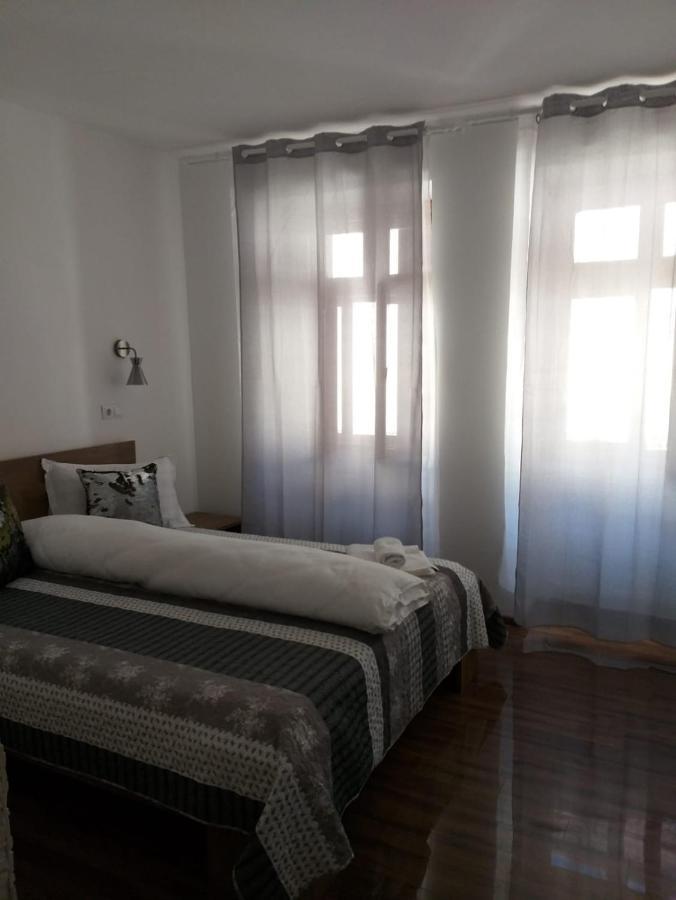 Sara House Apartment Bistrita  Luaran gambar