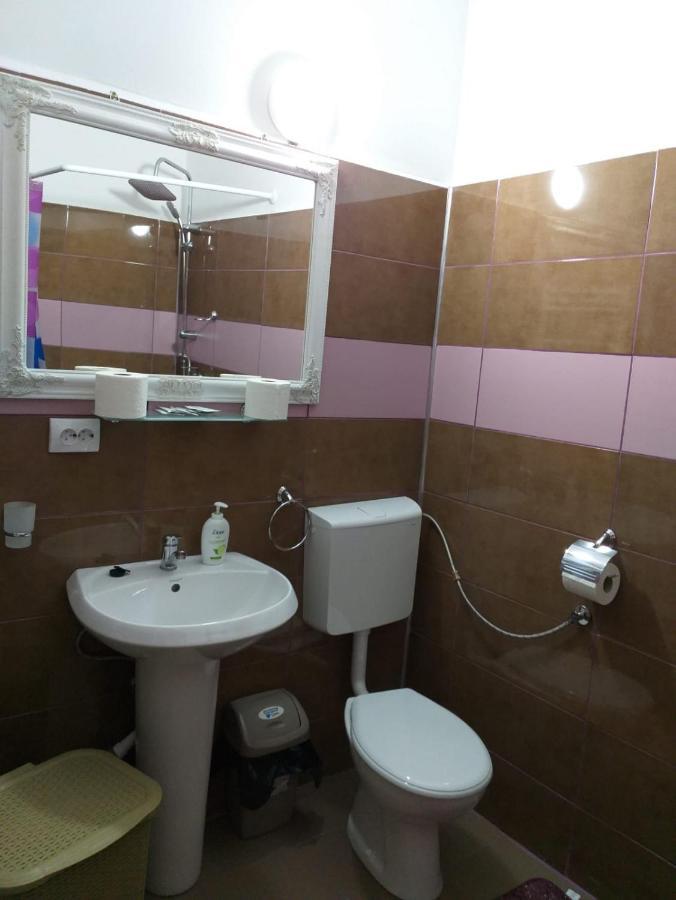 Sara House Apartment Bistrita  Luaran gambar